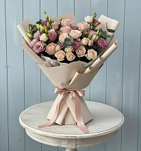 Букет цветов из:  Розы и Лизиантусы в Терновке