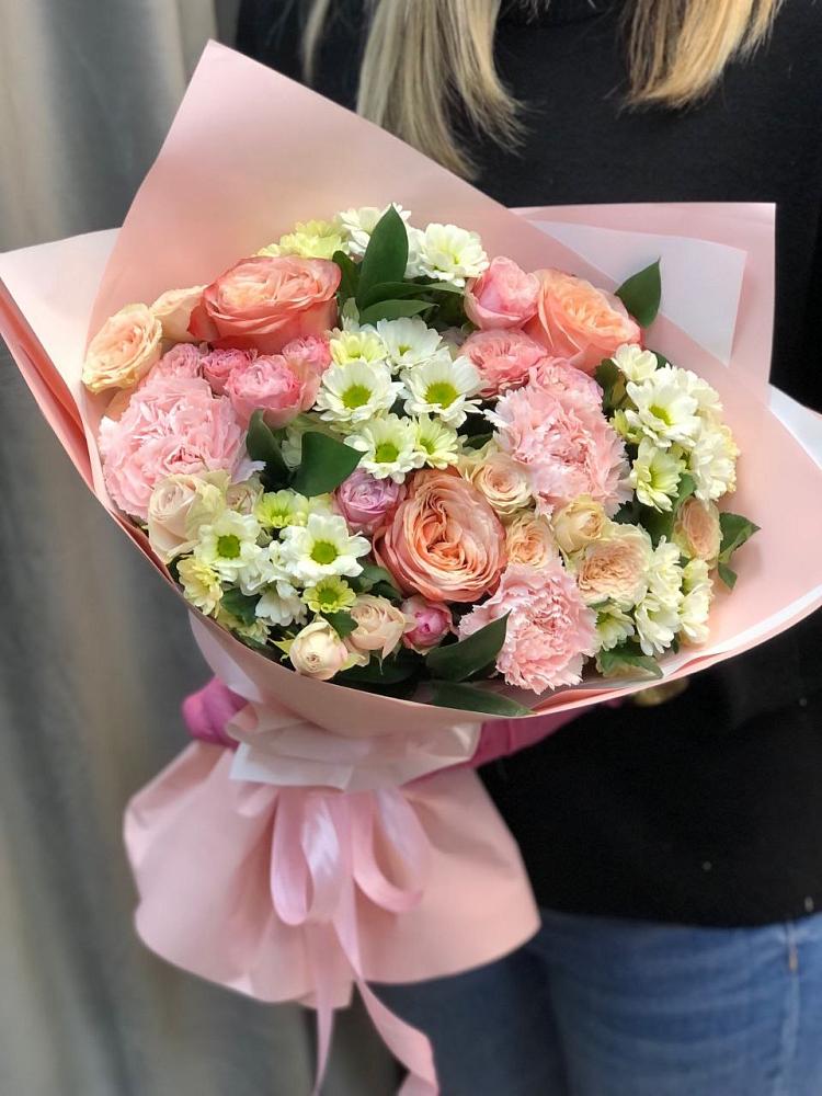 Букет цветов из: Гвоздики, Розы и Хризантемы в Терновке