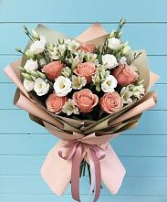Букет цветов из:  Розы, Альстромерии и Лизиантусы в Терновке