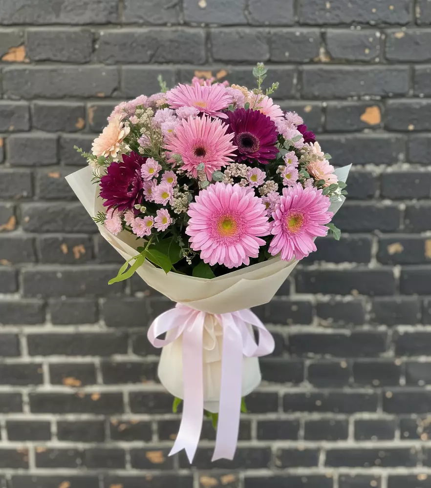 Букет цветов из: Герберы и Хризантемы в Терновке