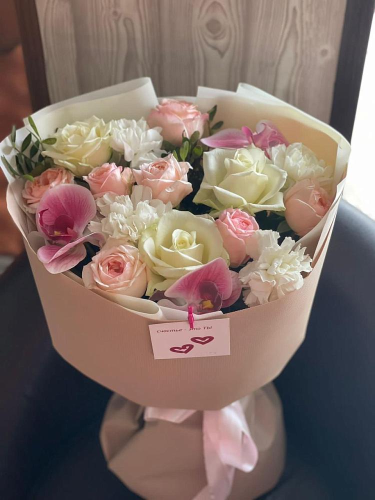 Букет цветов из: Орхидеи, Розы и Гвоздики в Терновке