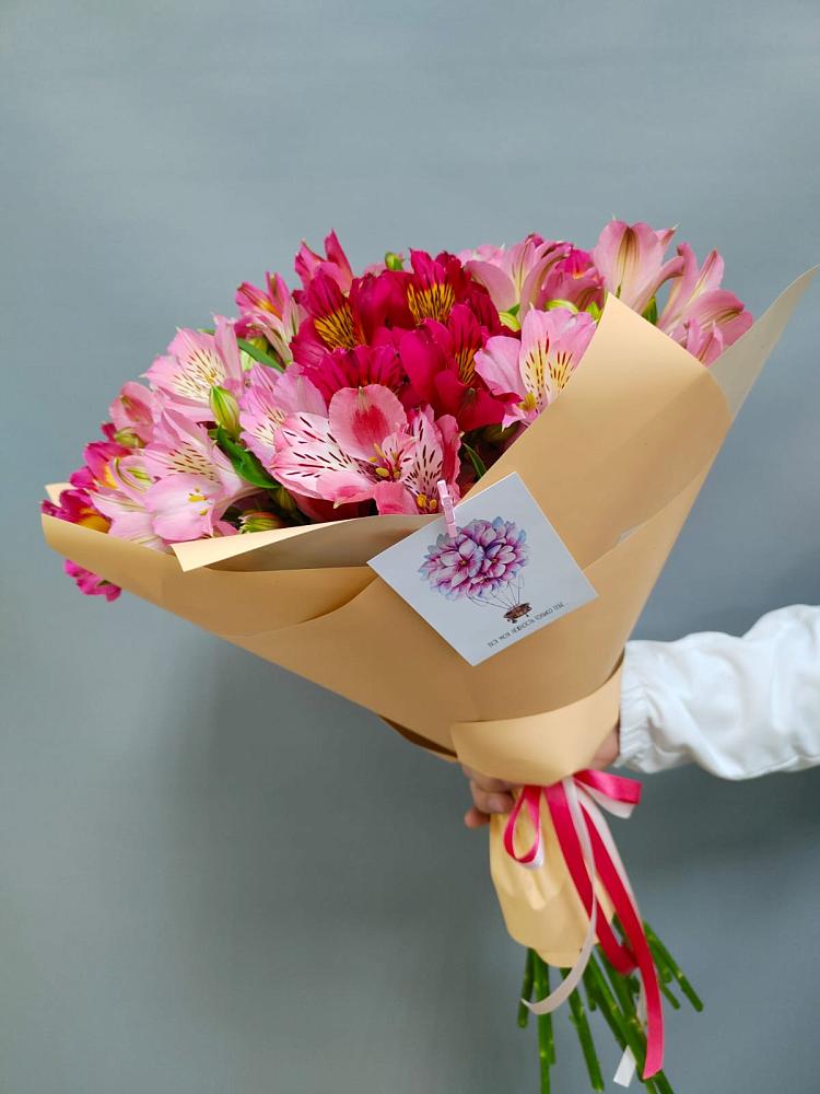 Букет цветов из: Альстромерии в Терновке