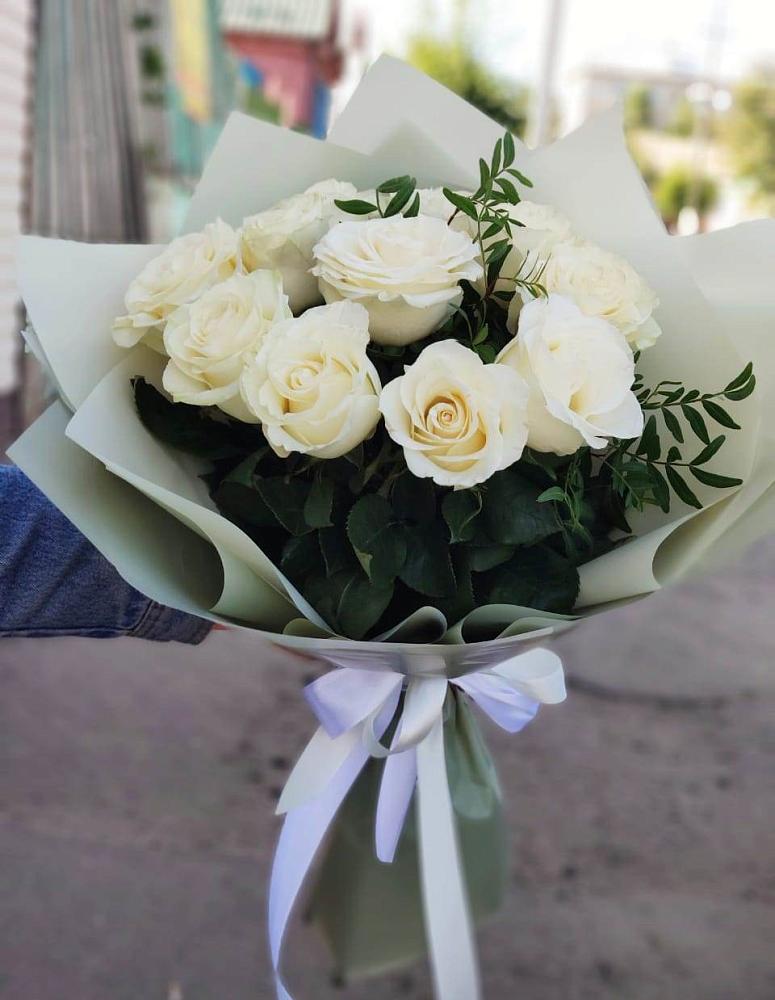 Букет Белые розы Проуд в Терновке