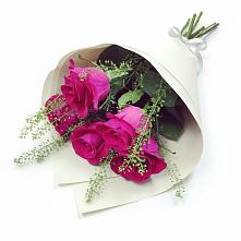 Букет цветов из:  Розы #REPLACE_PRED# Терновке