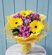 Букет цветов из:  Хризантемы и Герберы #REPLACE_PRED# Терновке