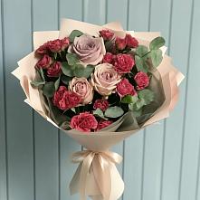 Букет цветов из:  Гвоздики и Розы #REPLACE_PRED# Терновке