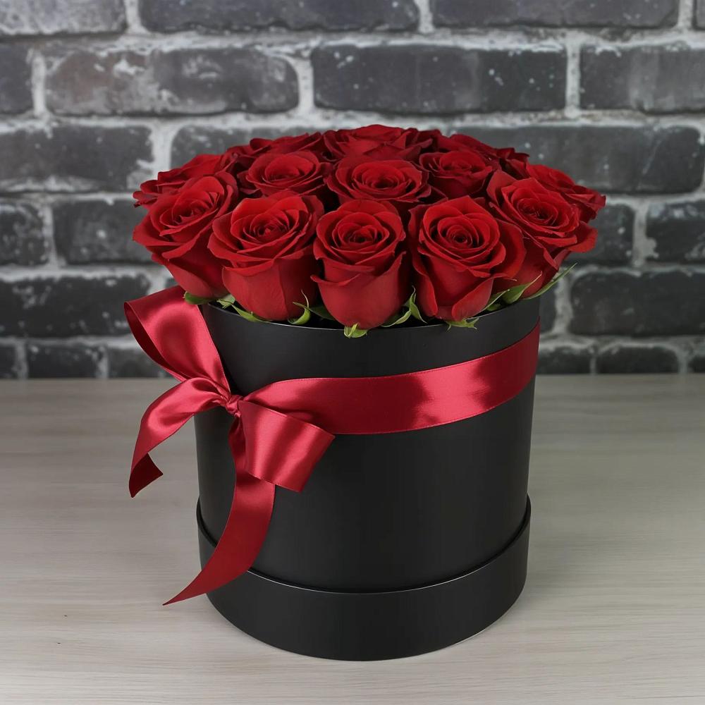 Цветочная композиция из Розы в шляпной коробке в Терновке