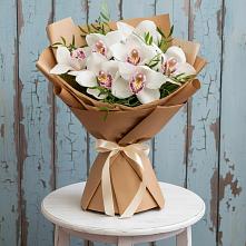 Букет цветов из:  Орхидеи и Розы #REPLACE_PRED# Терновке