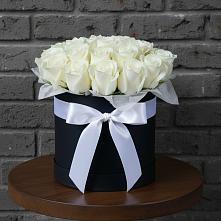 Цветочная композиция из Розы в шляпной коробке в Терновке